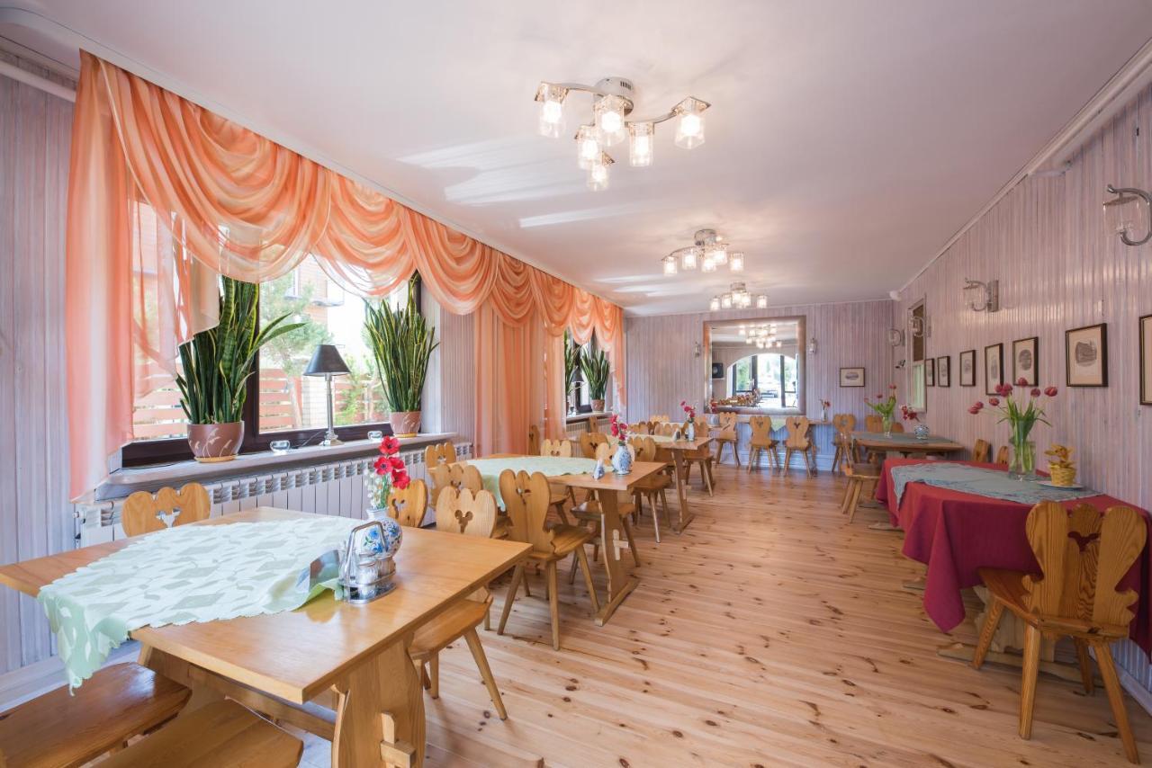 Delfin Bed & Breakfast Mielno  Exterior foto